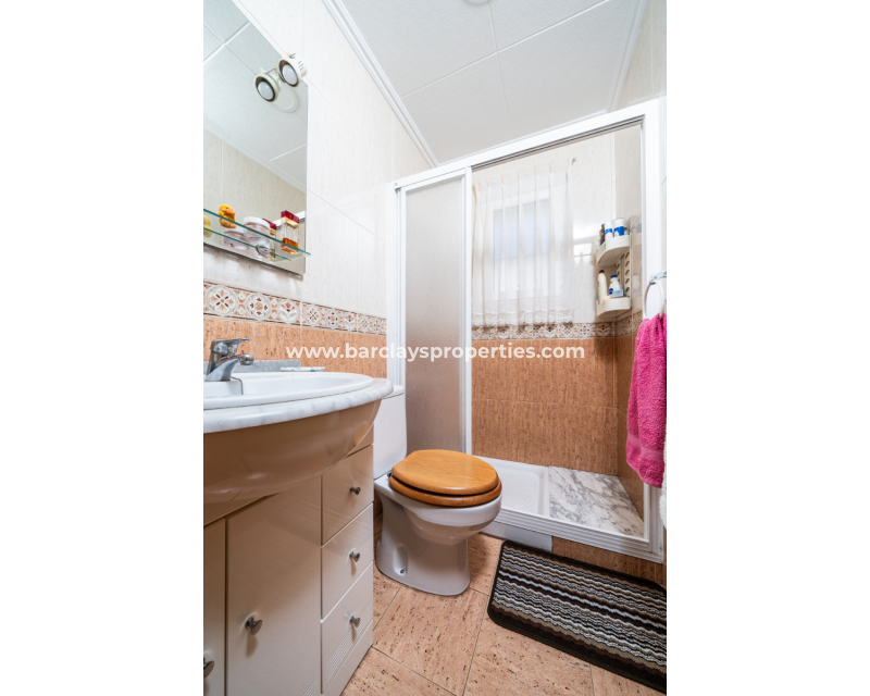 Resale - Detached - Urb. La Marina