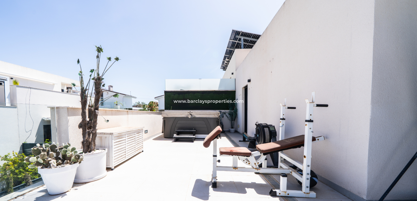 Resale - Detached - Urb. La Marina