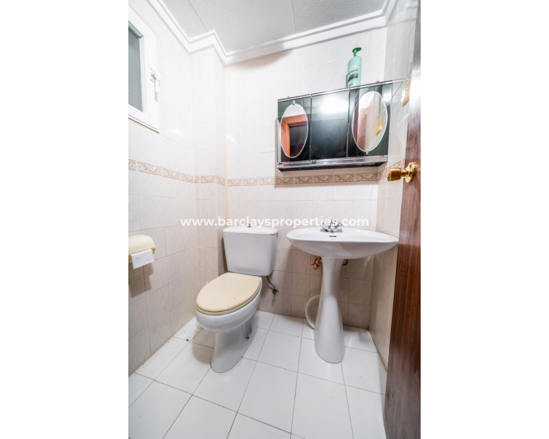 Resale - Detached - Urb. La Marina