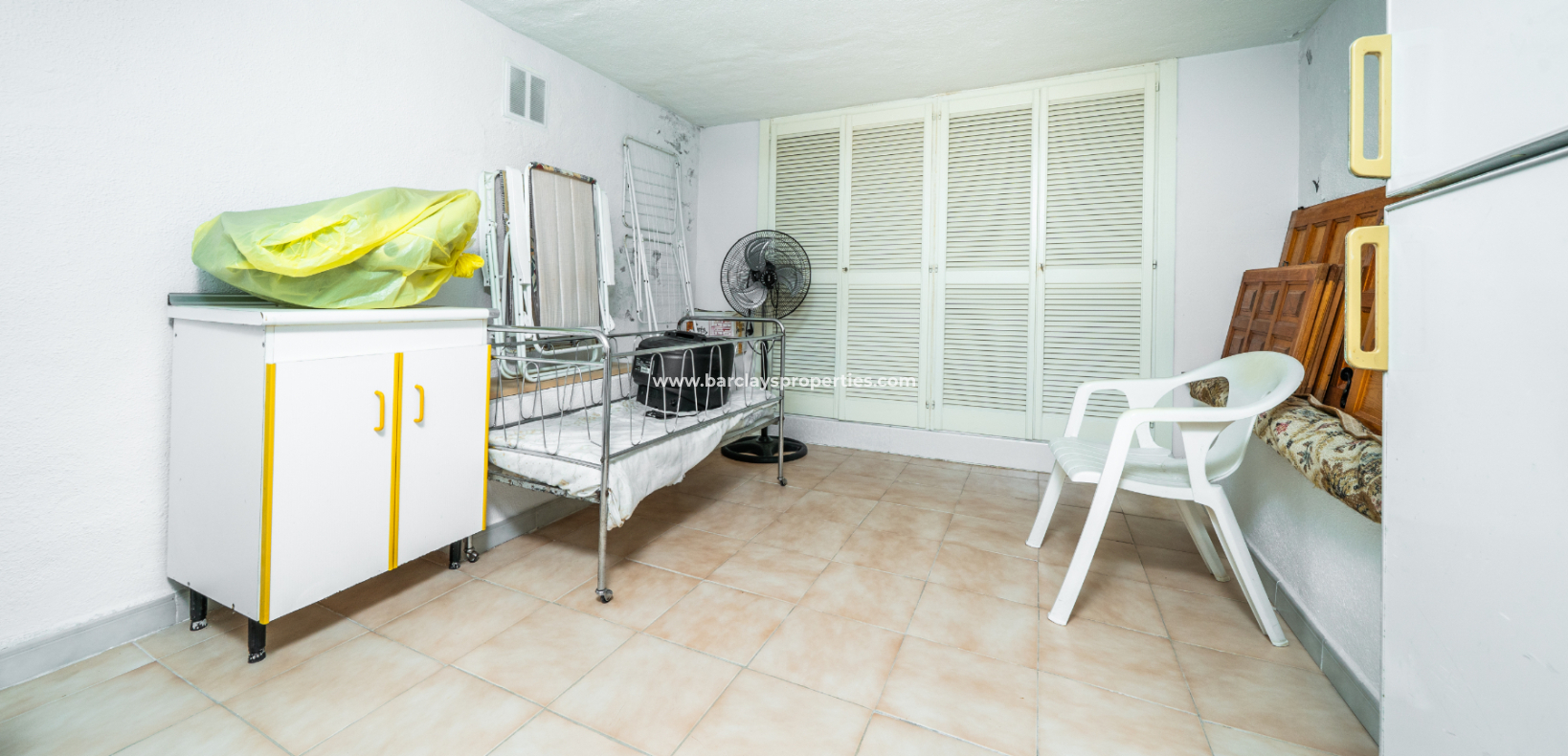 Resale - Detached - Urb. La Marina
