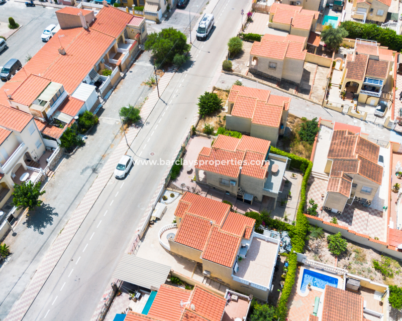 Resale - Detached - Urb. La Marina