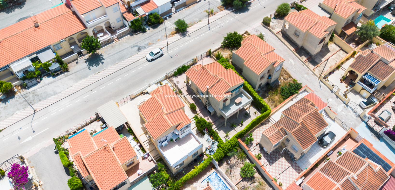 Resale - Detached - Urb. La Marina