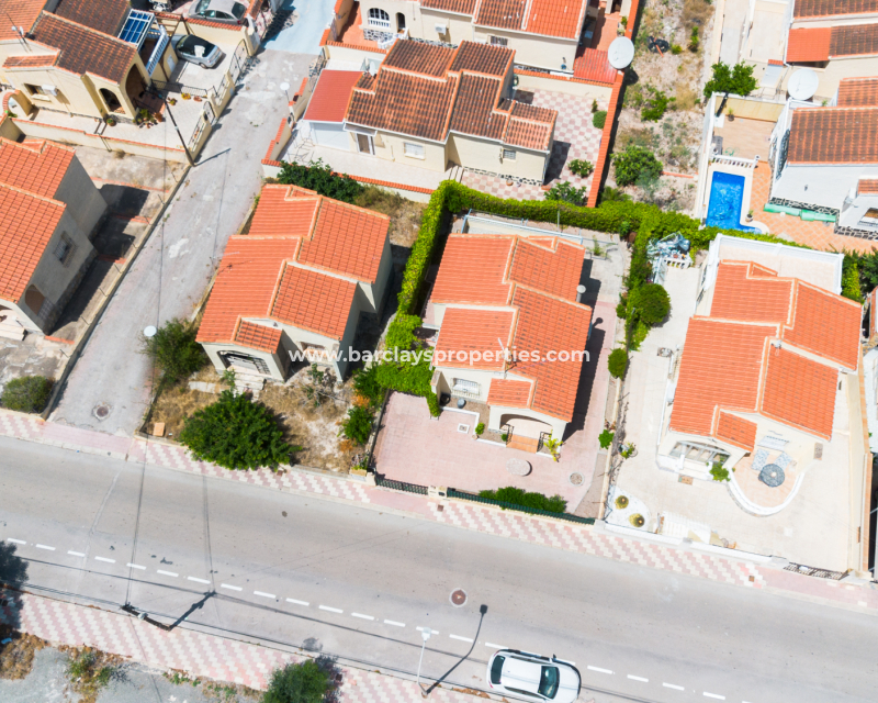 Resale - Detached - Urb. La Marina