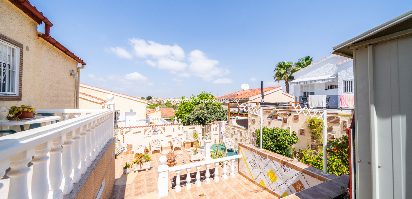 Resale - Detached - Urb. La Marina