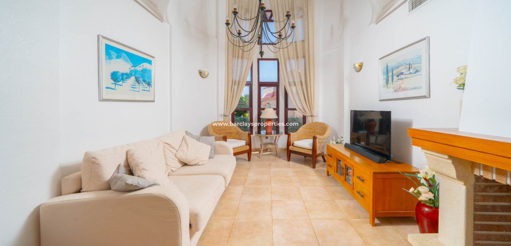 Resale - Detached - Urb. La Marina