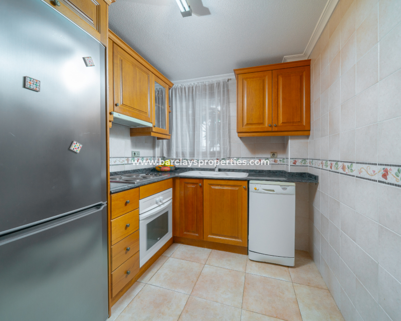 Resale - Detached - Urb. La Marina