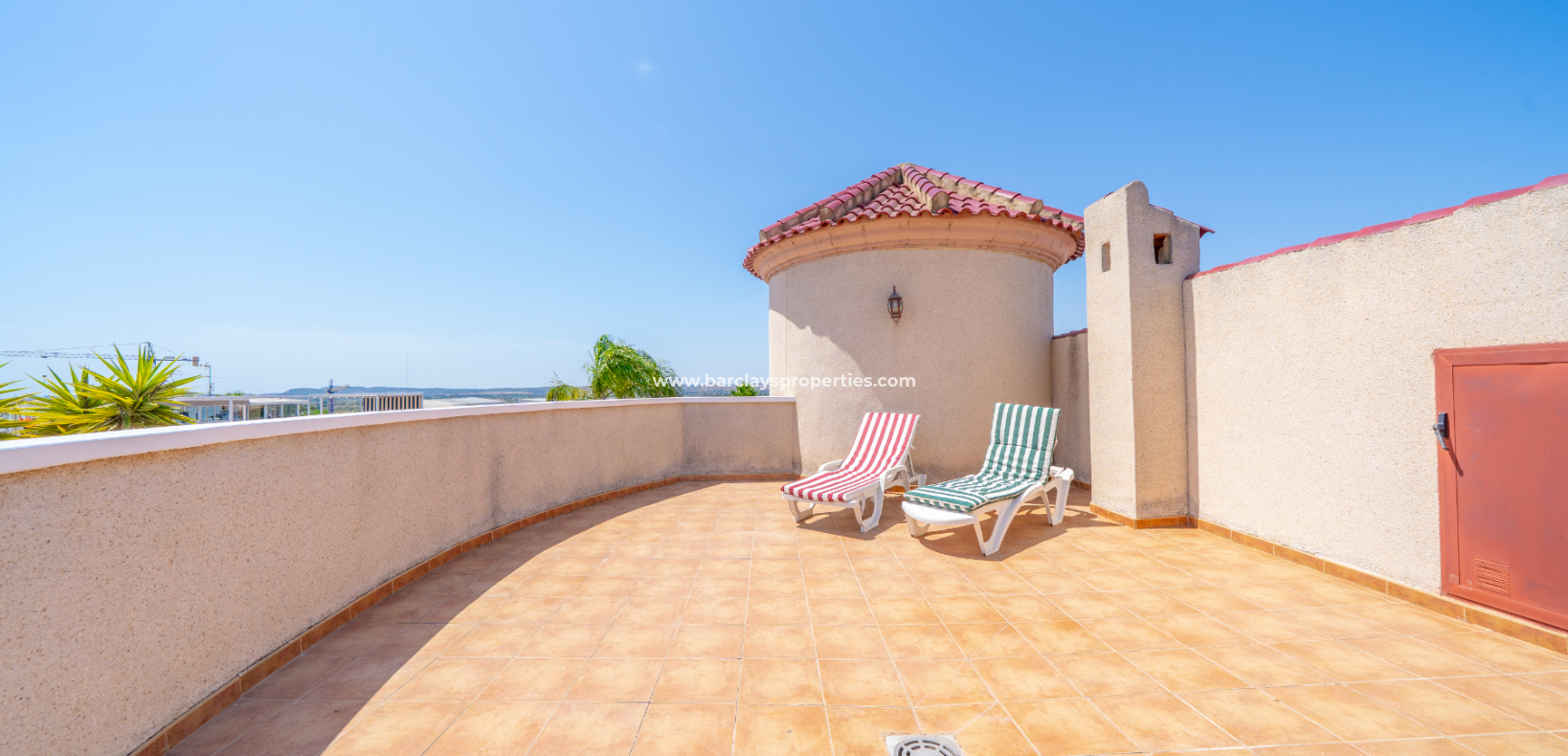 Resale - Detached - Urb. La Marina