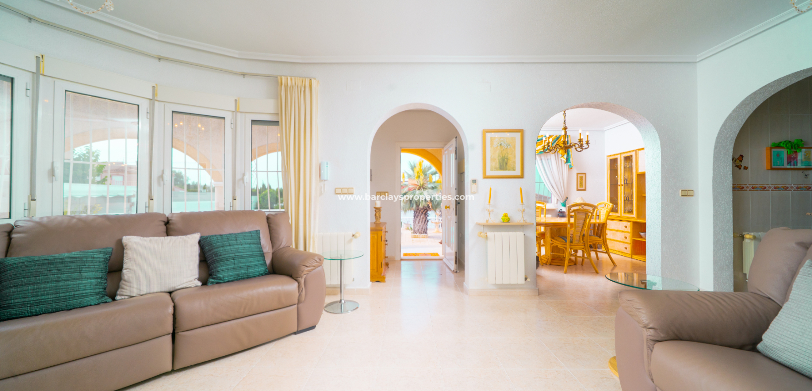 Resale - Detached - Urb. La Marina