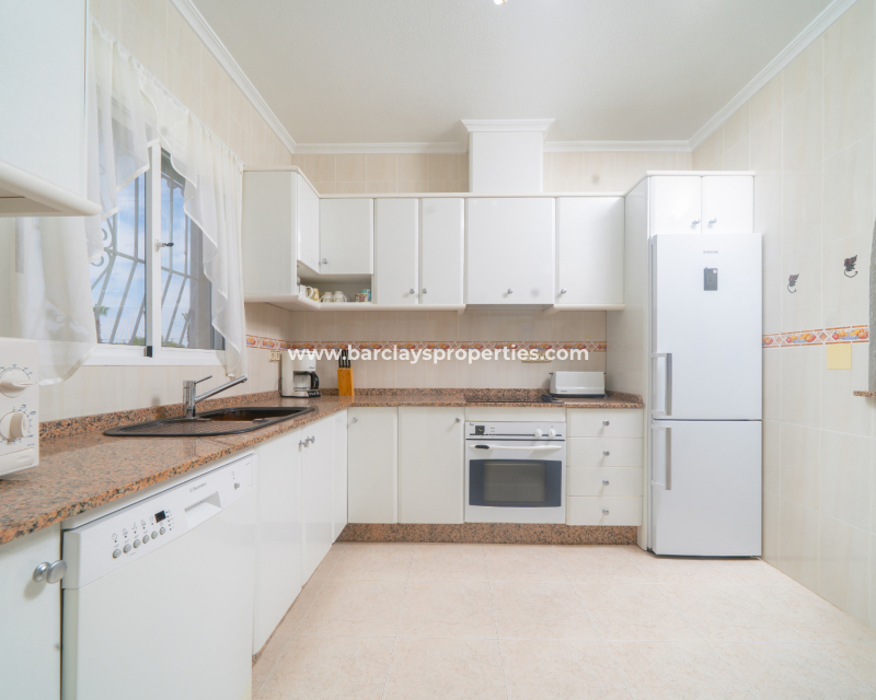 Resale - Detached - Urb. La Marina