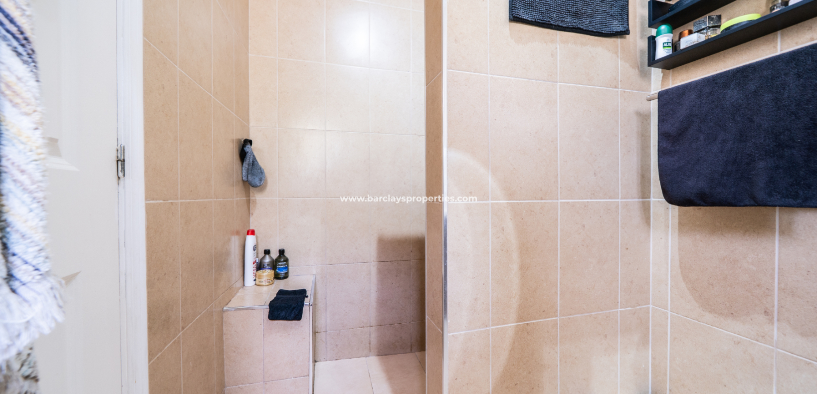 Resale - Detached - Urb. La Marina