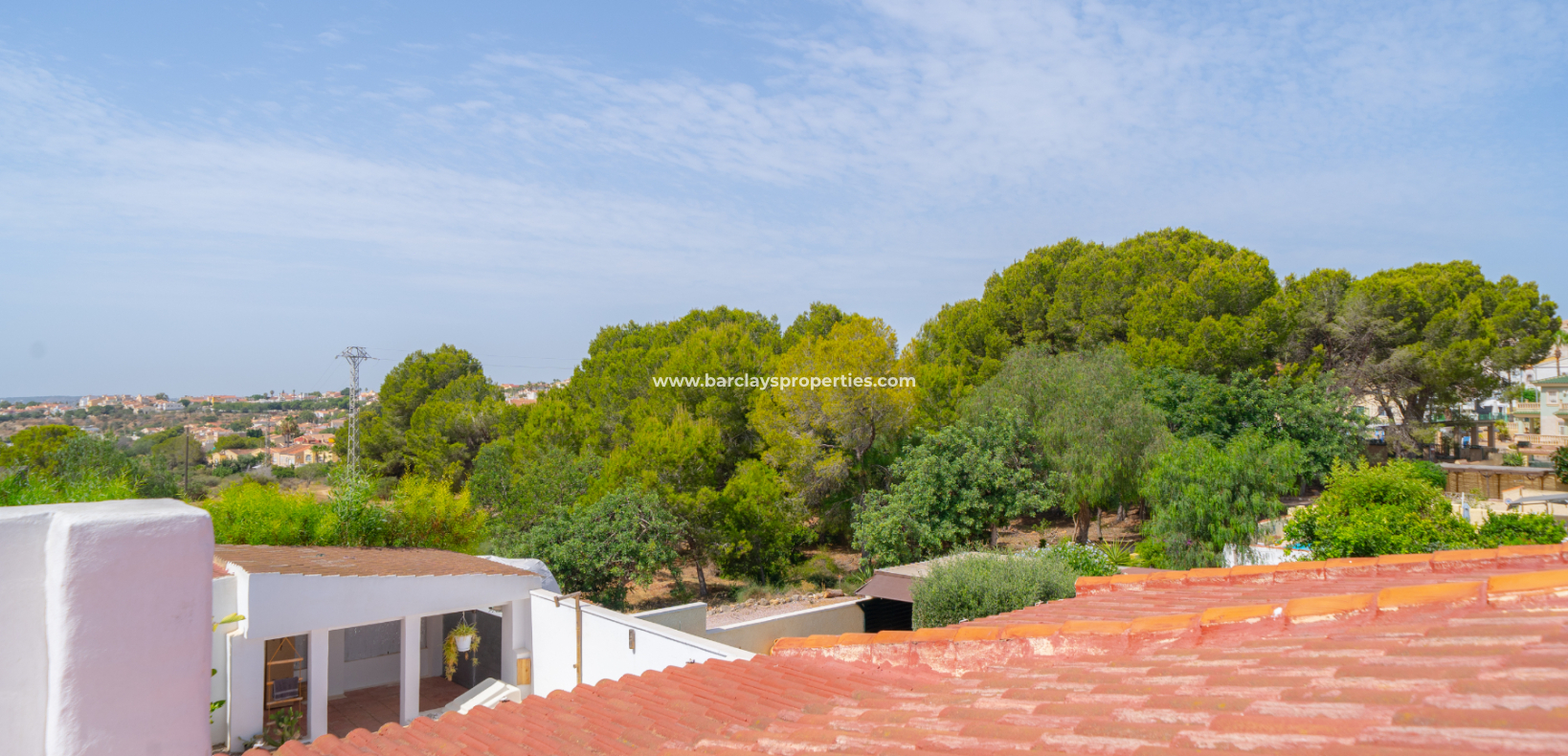 Resale - Detached - Urb. La Marina
