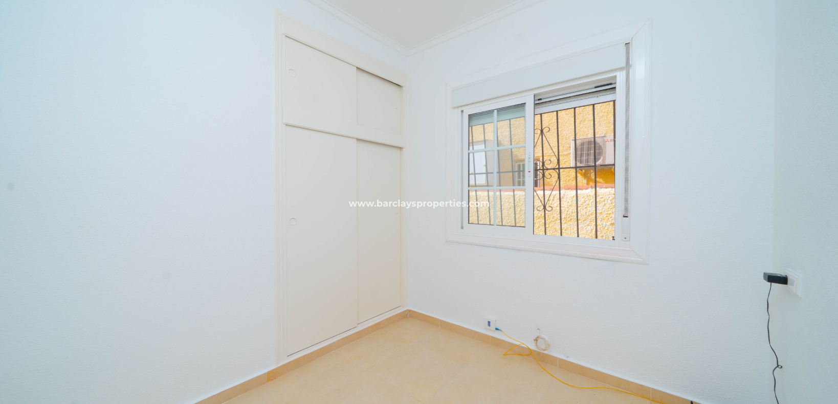Resale - Detached - Urb. La Marina