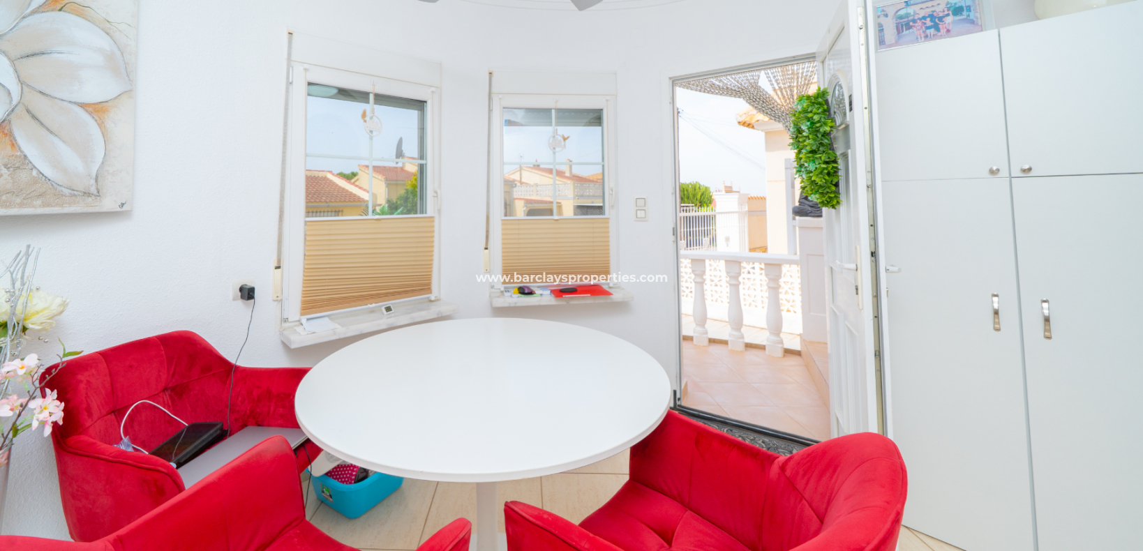 Resale - Detached - Urb. La Marina