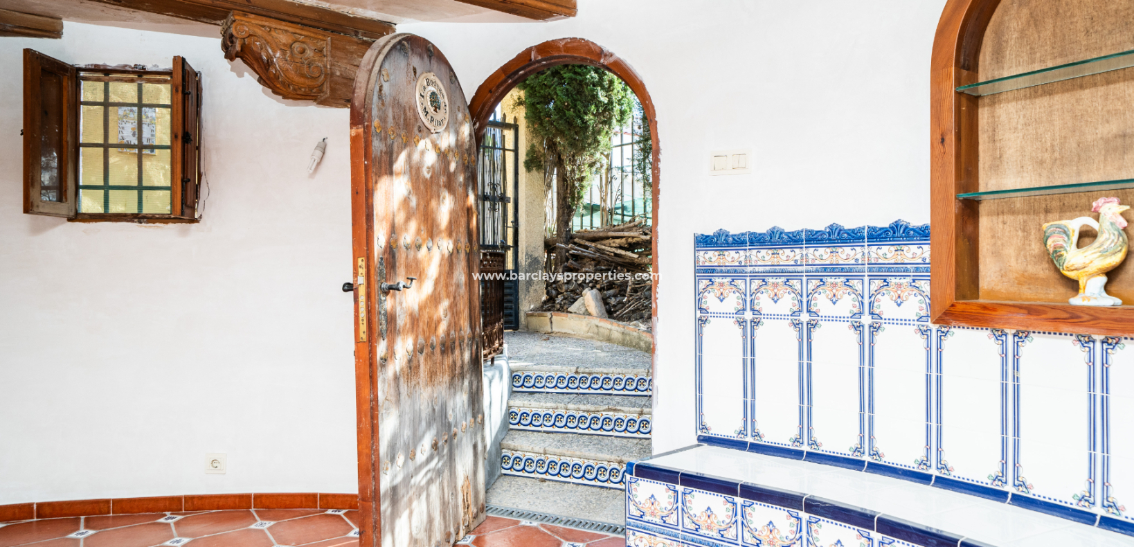 Resale - Detached - Urb. La Marina