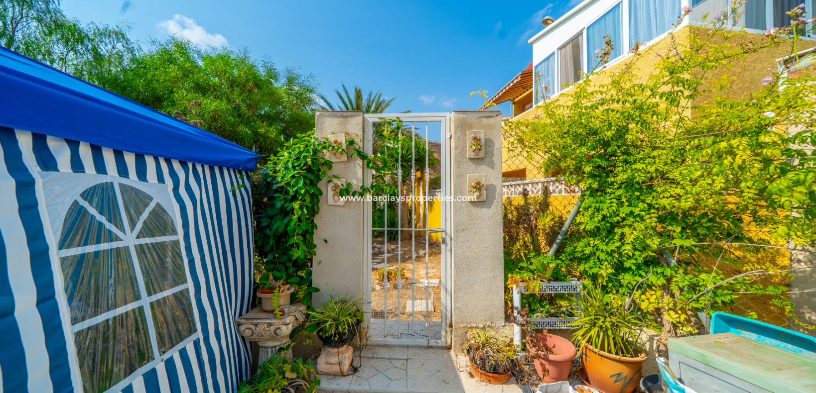 Resale - Detached - Urb. La Marina