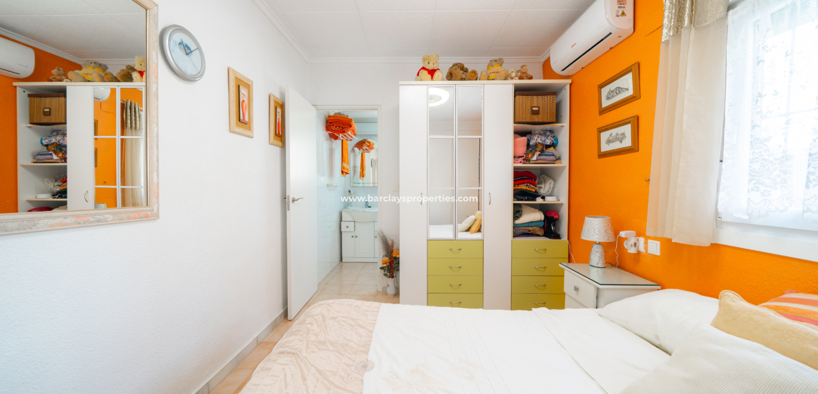 Resale - Detached - Urb. La Marina