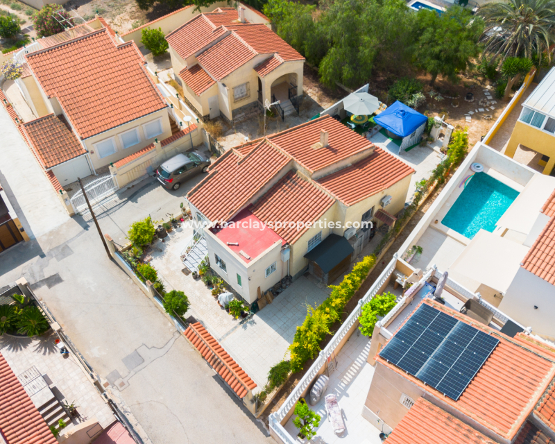 Resale - Detached - Urb. La Marina