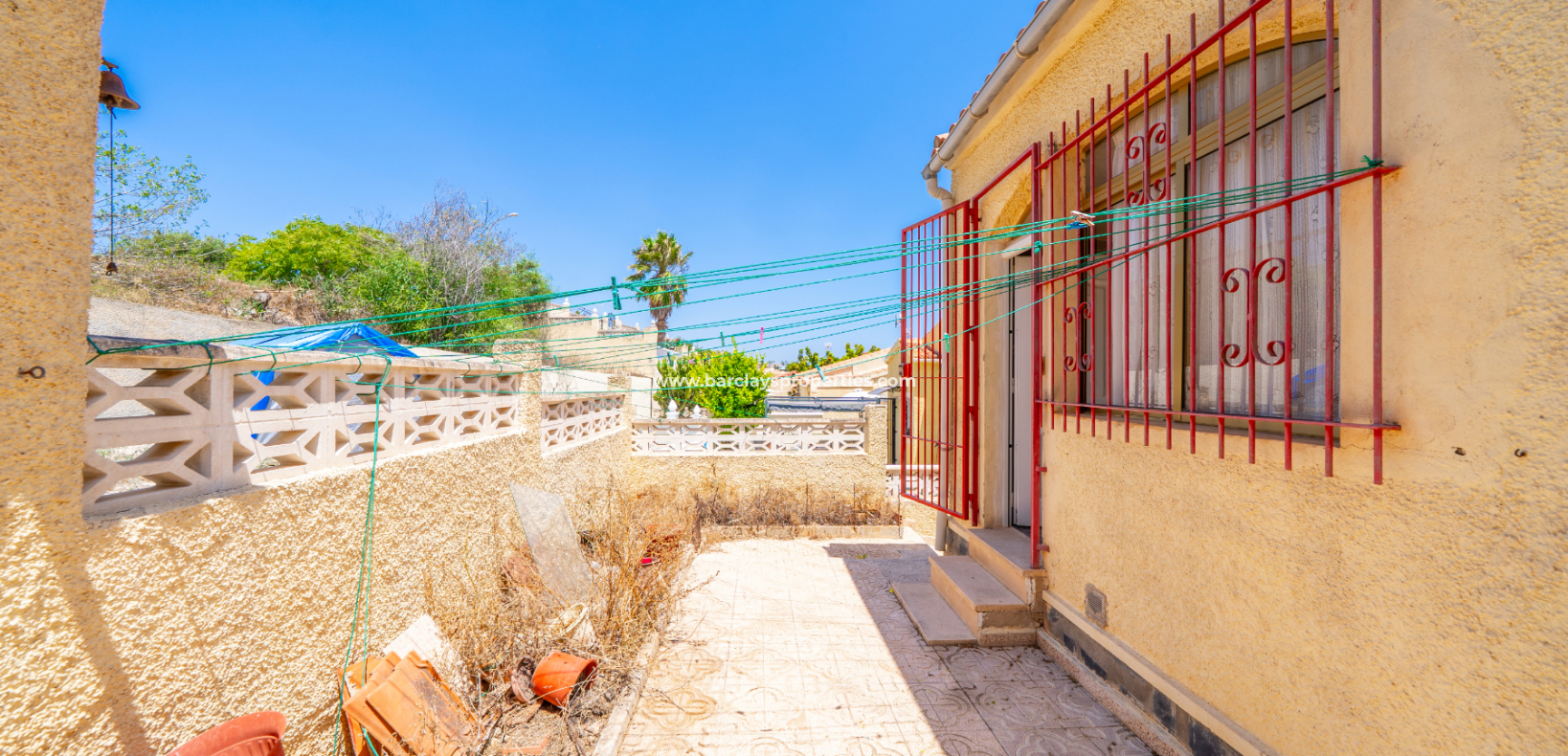Resale - Detached - Urb. La Marina