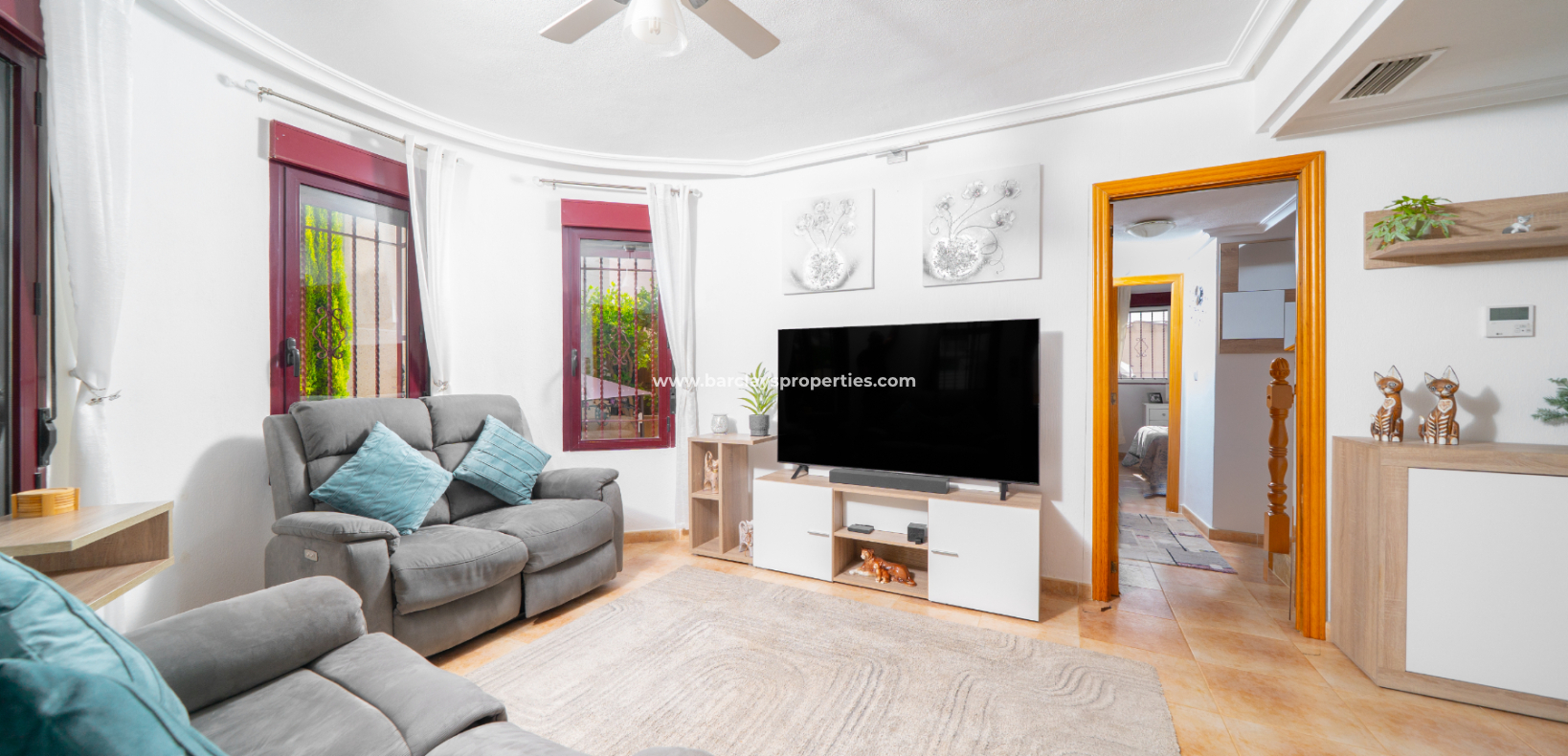 Resale - Detached - Urb. La Marina