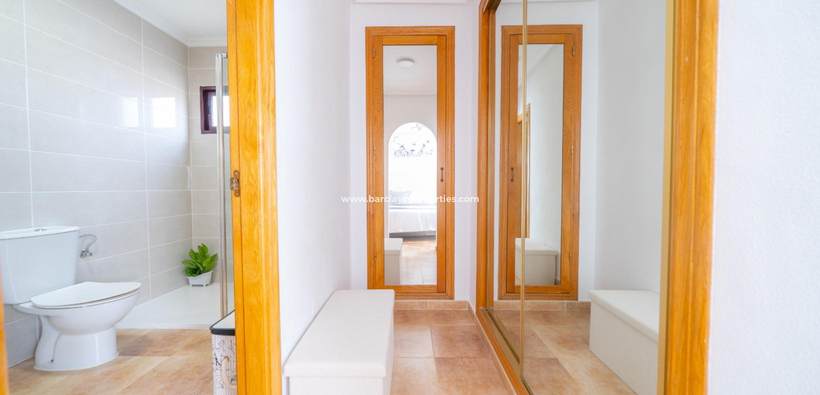 Resale - Detached - Urb. La Marina