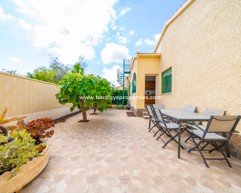Resale - Detached - Urb. La Marina