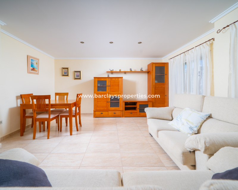 Resale - Detached - Urb. La Marina