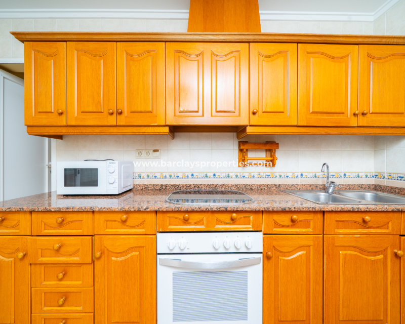 Resale - Detached - Urb. La Marina