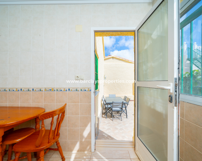 Resale - Detached - Urb. La Marina