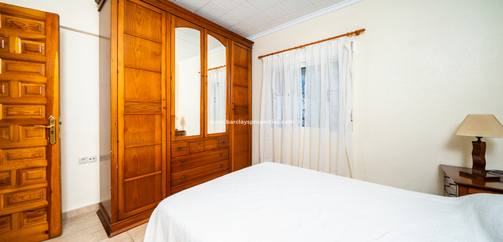 Resale - Detached - Urb. La Marina
