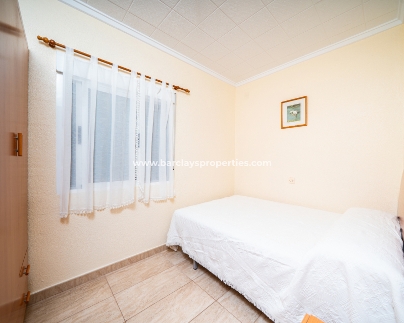 Resale - Detached - Urb. La Marina