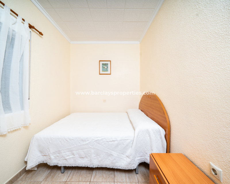 Resale - Detached - Urb. La Marina