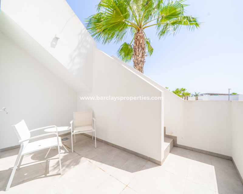 Resale - Detached - Urb. La Marina