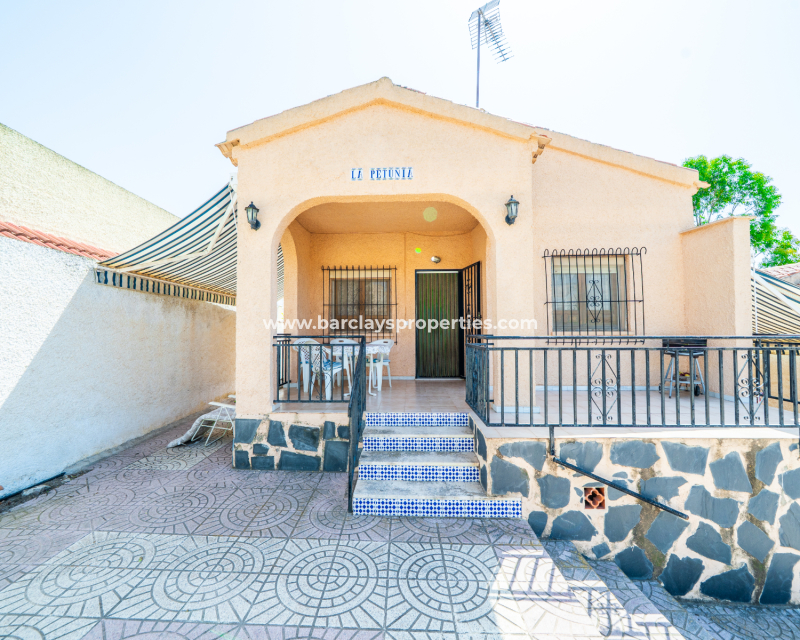 Resale - Detached - Urb. La Marina