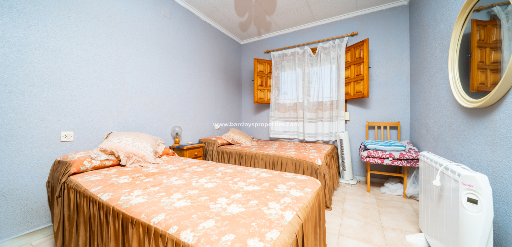 Resale - Detached - Urb. La Marina
