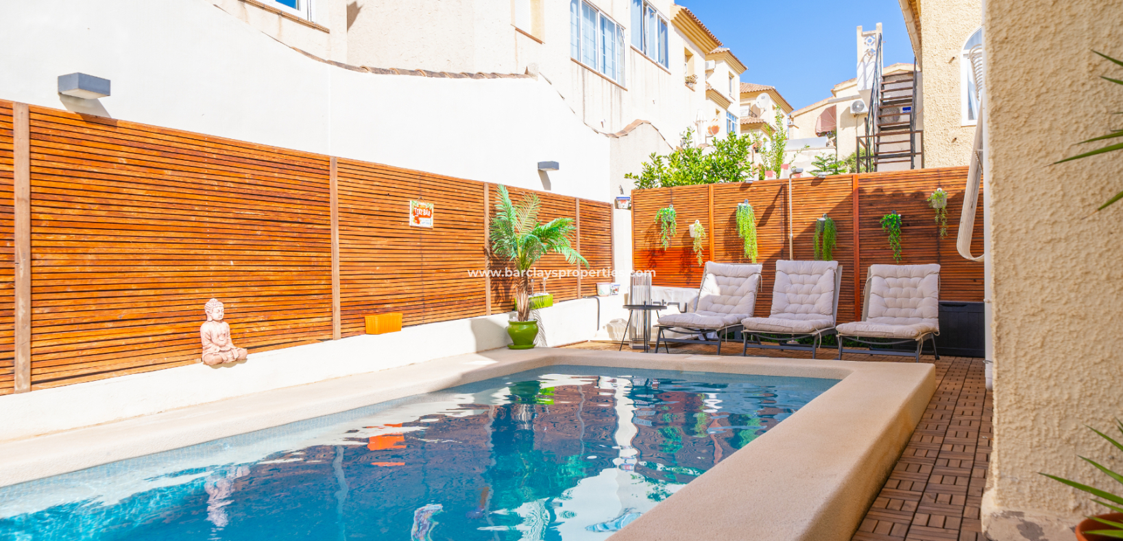 Resale - Detached - Urb. La Marina