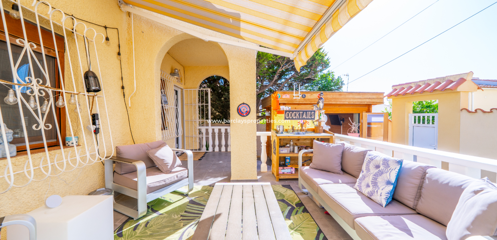 Resale - Detached - Urb. La Marina