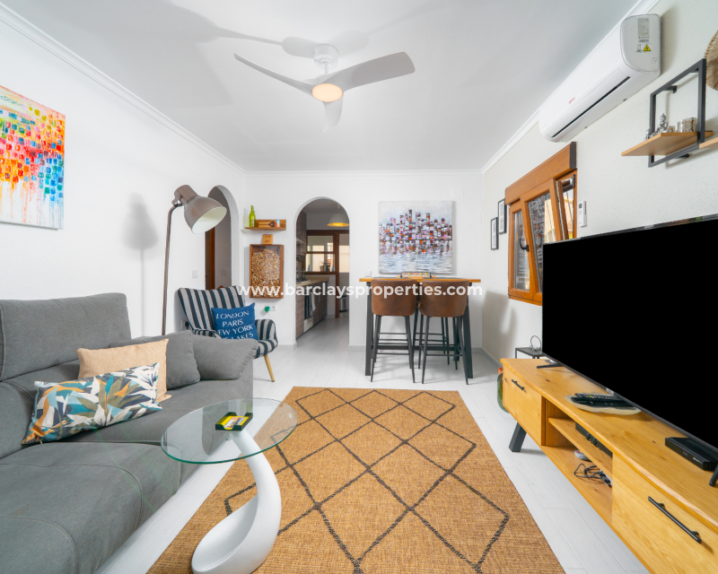 Resale - Detached - Urb. La Marina