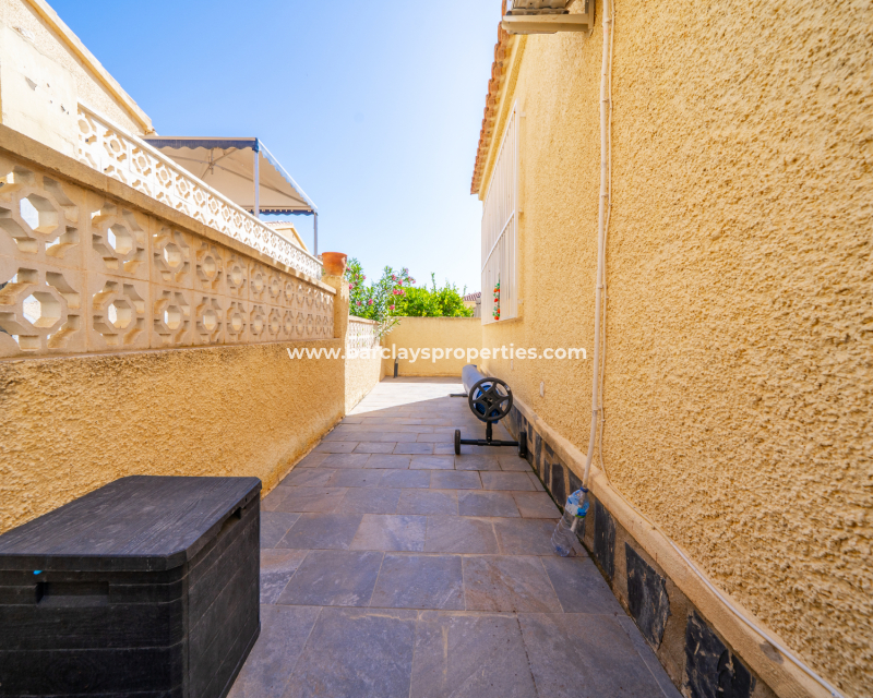 Resale - Detached - Urb. La Marina