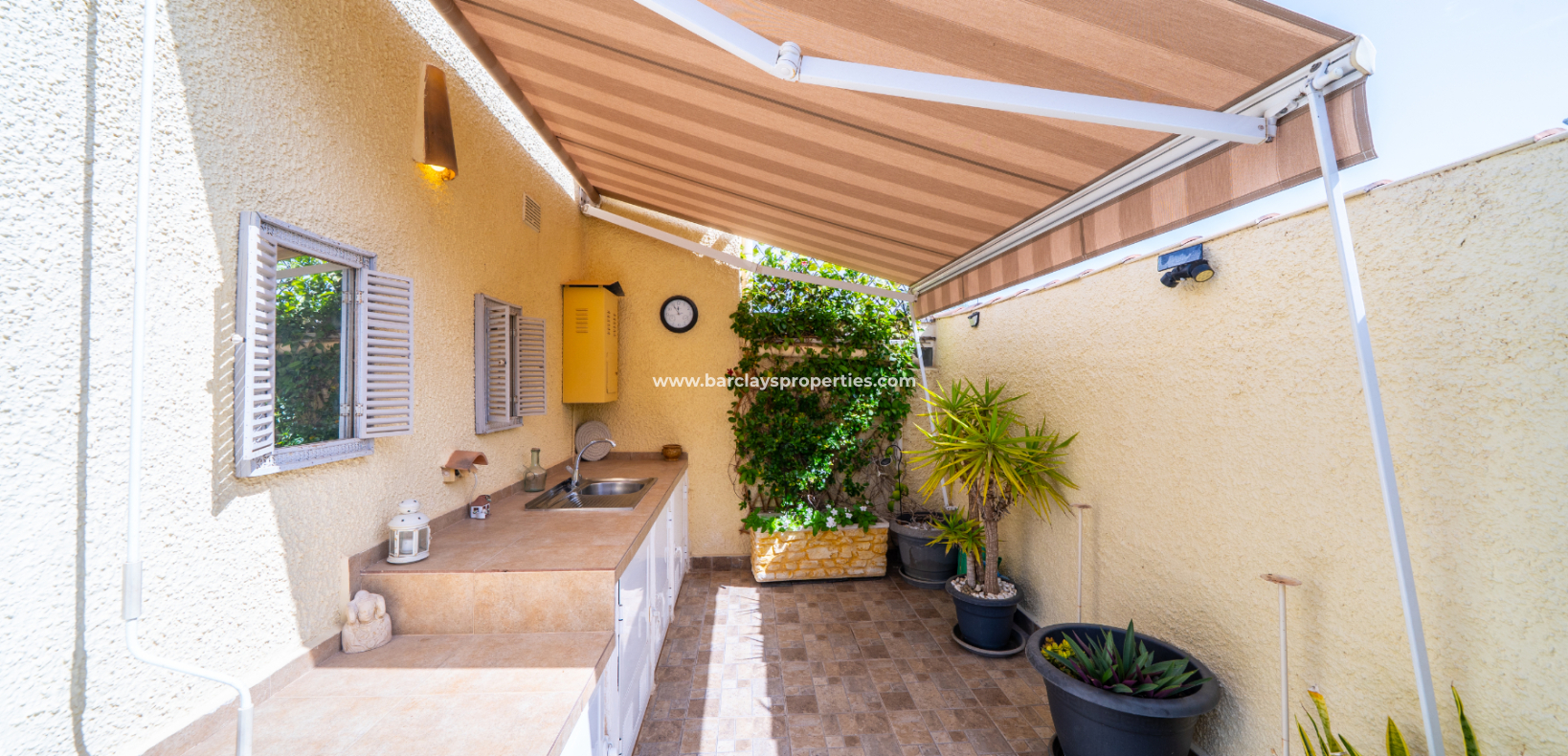 Resale - Detached - Urb. La Marina