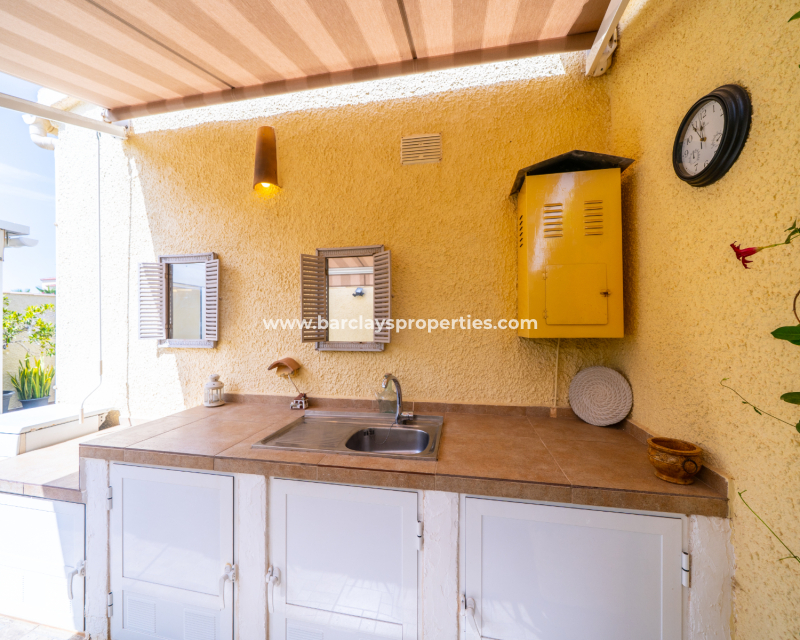Resale - Detached - Urb. La Marina