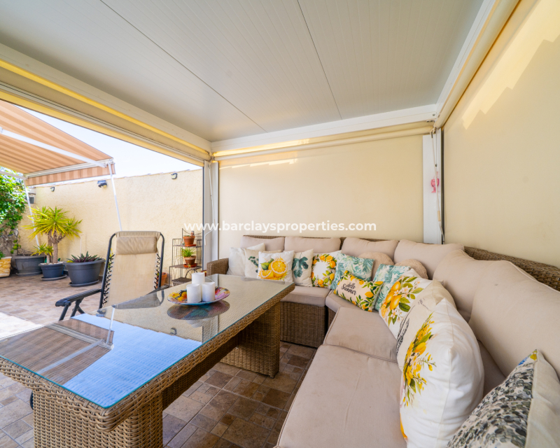 Resale - Detached - Urb. La Marina