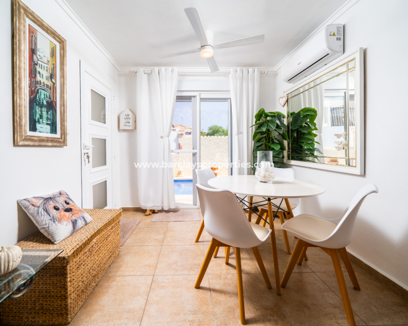 Resale - Detached - Urb. La Marina