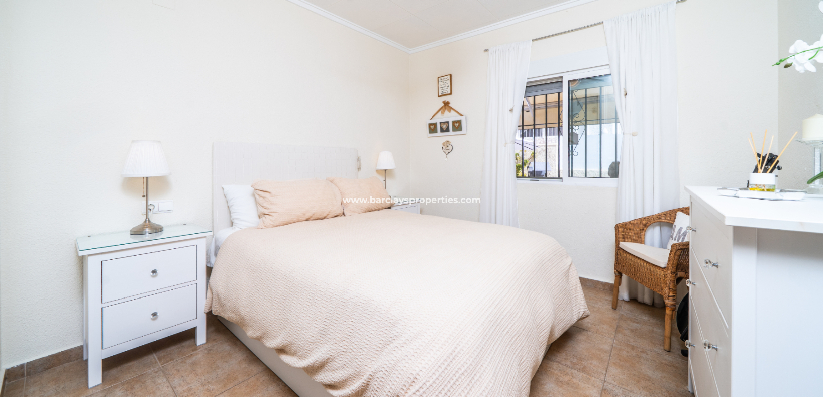 Resale - Detached - Urb. La Marina