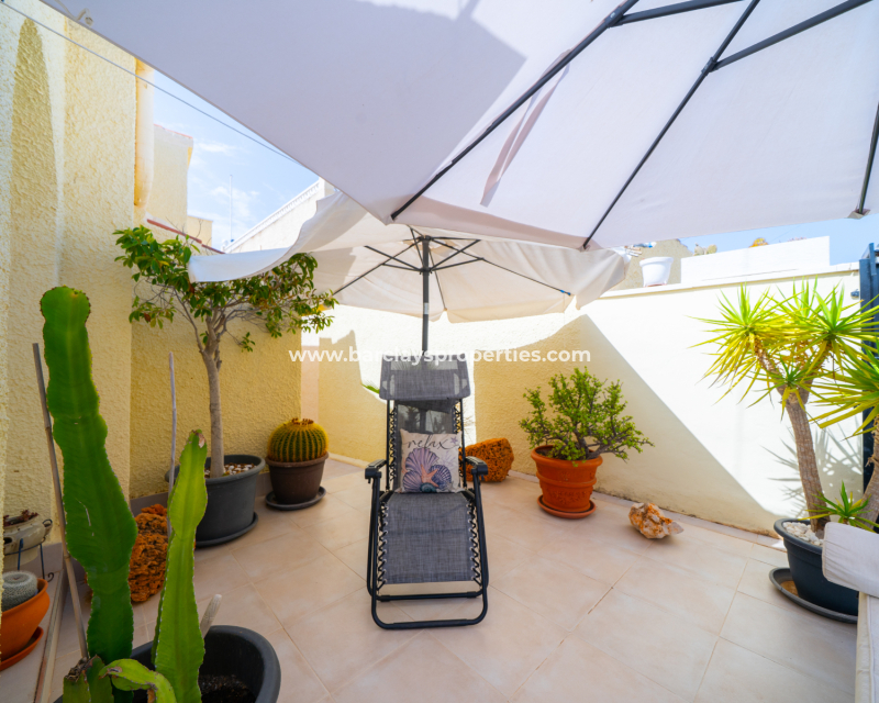 Resale - Detached - Urb. La Marina