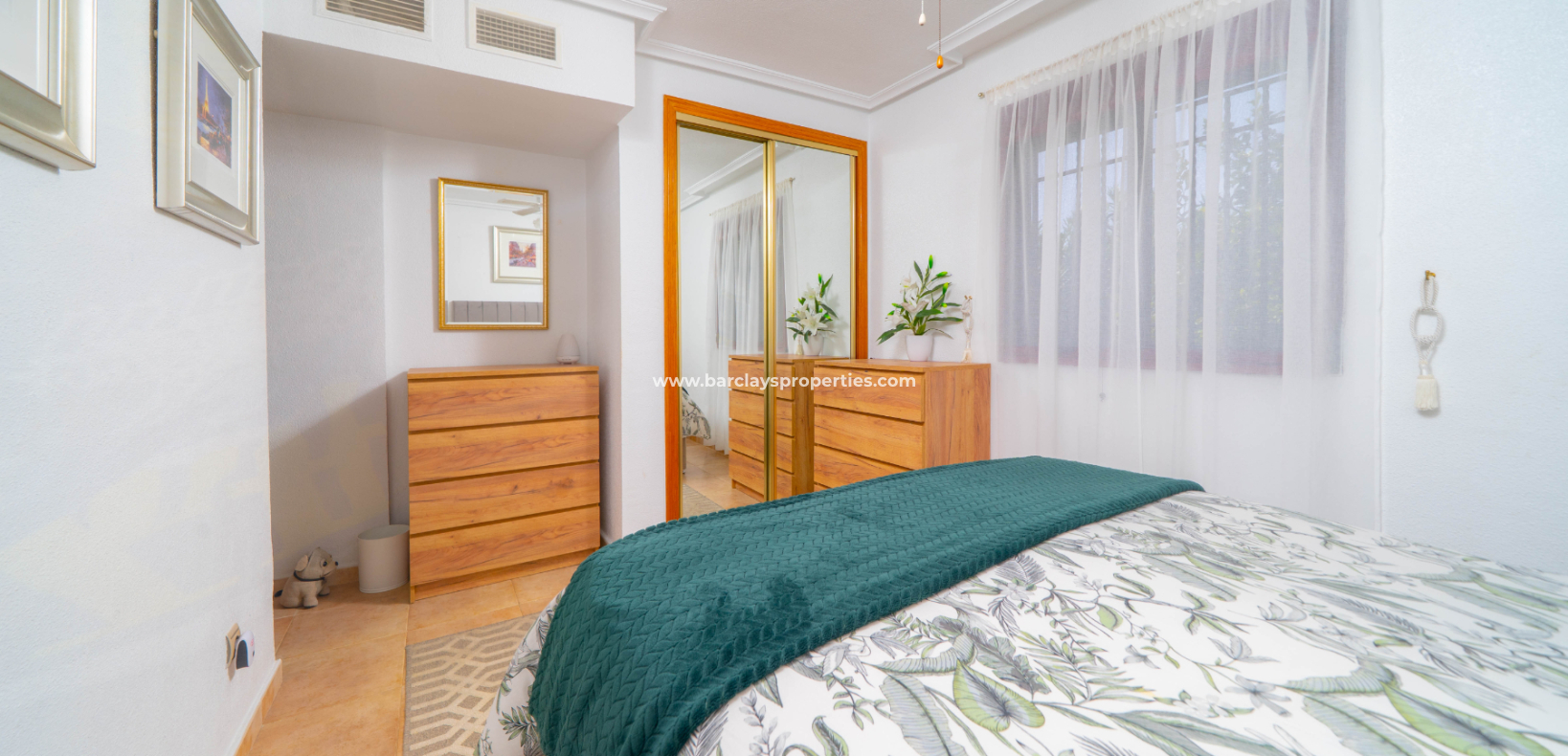 Resale - Detached - Urb. La Marina