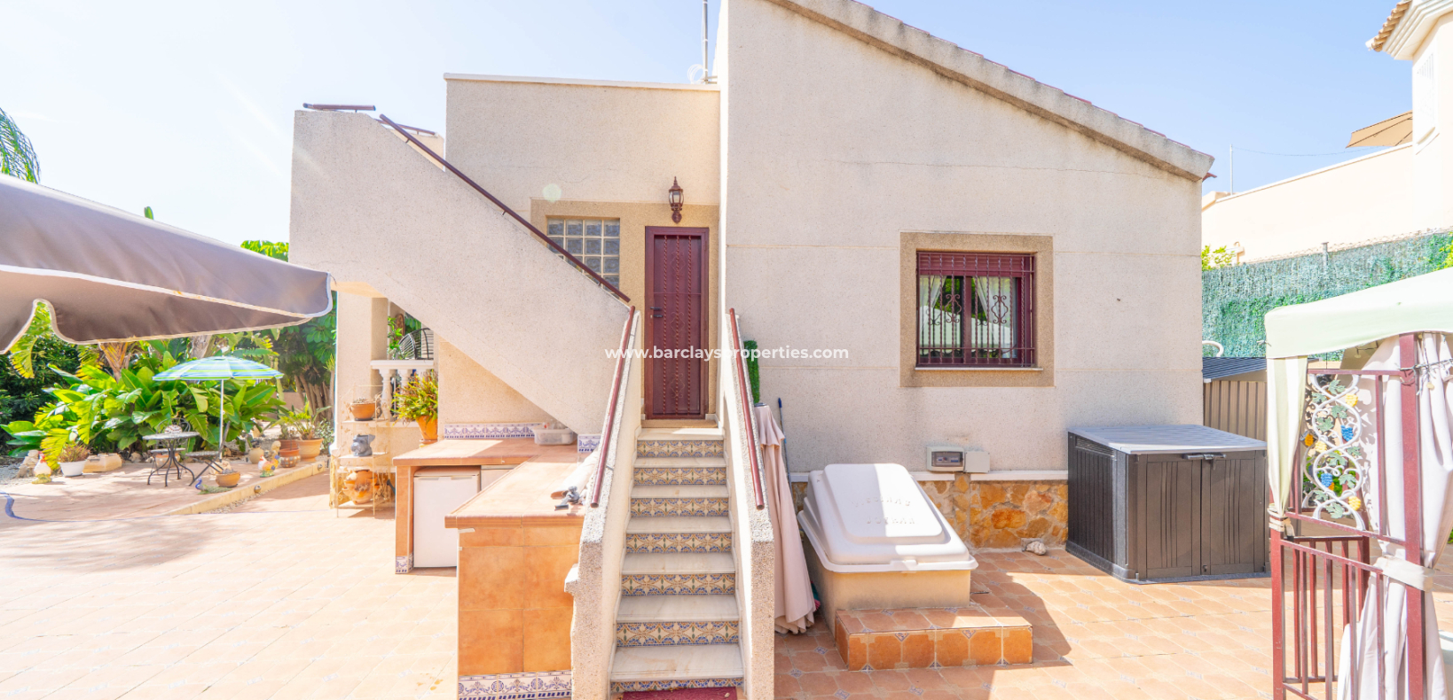 Resale - Detached - Urb. La Marina