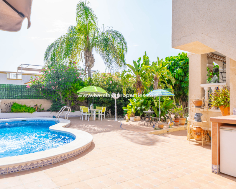 Resale - Detached - Urb. La Marina