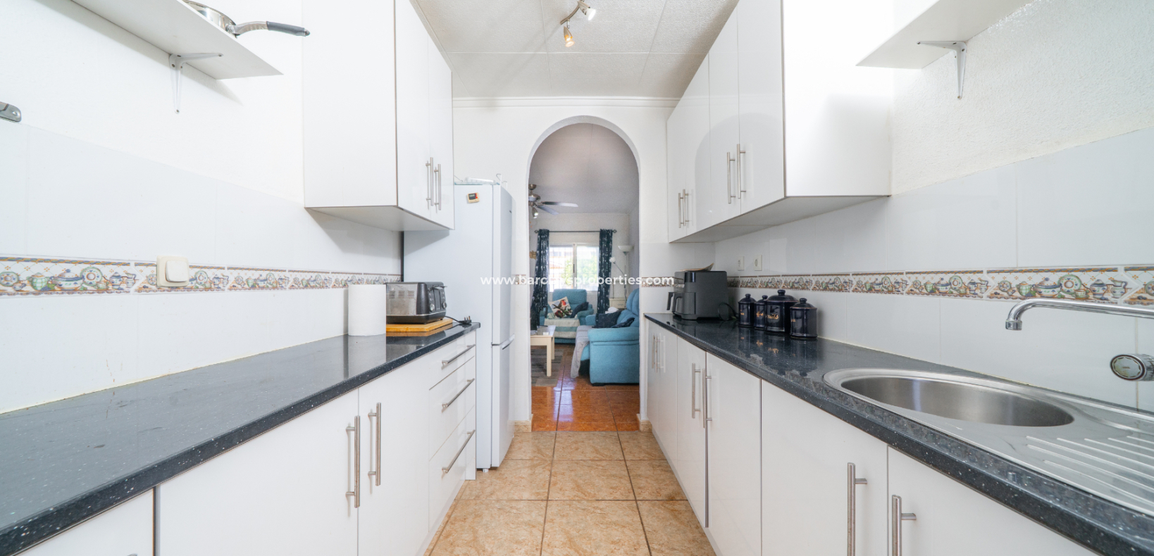 Resale - Detached - Urb. La Marina