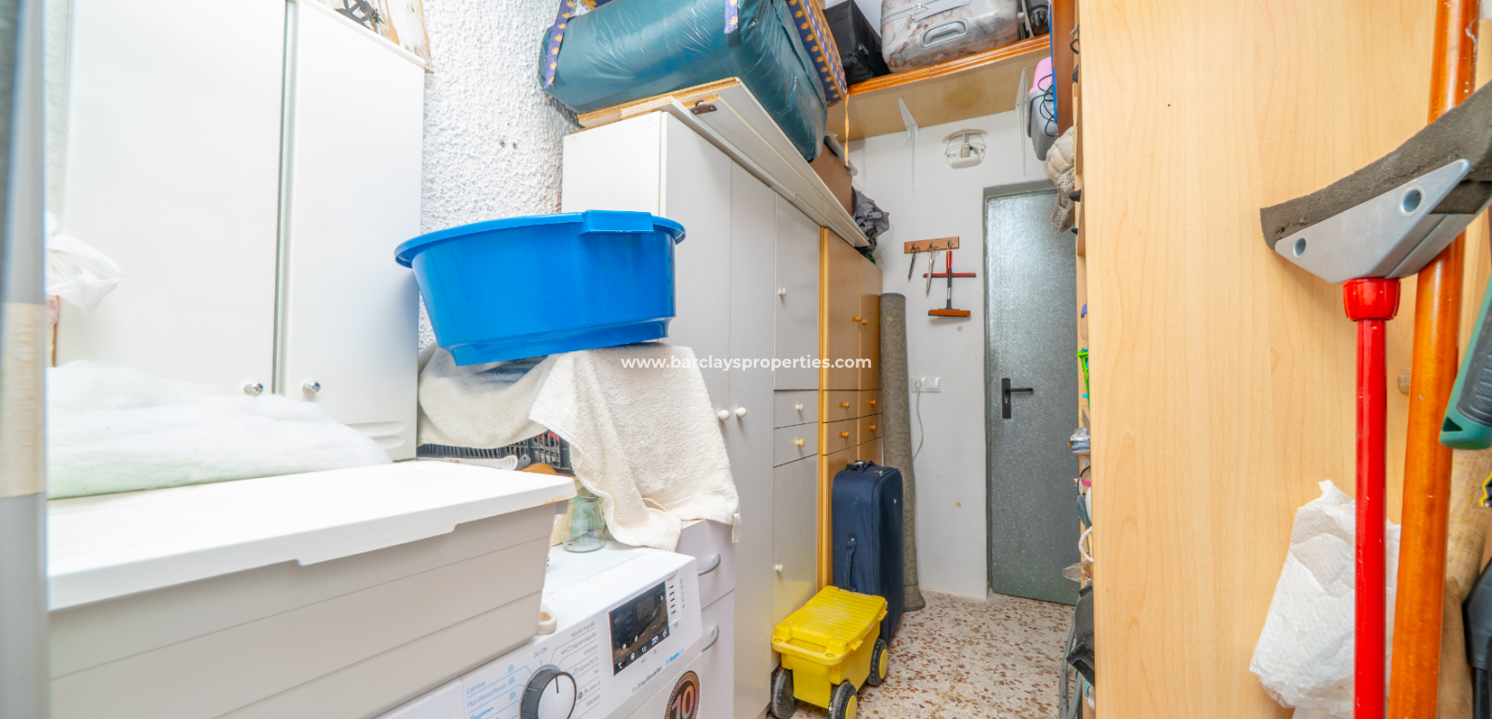 Resale - Detached - Urb. La Marina