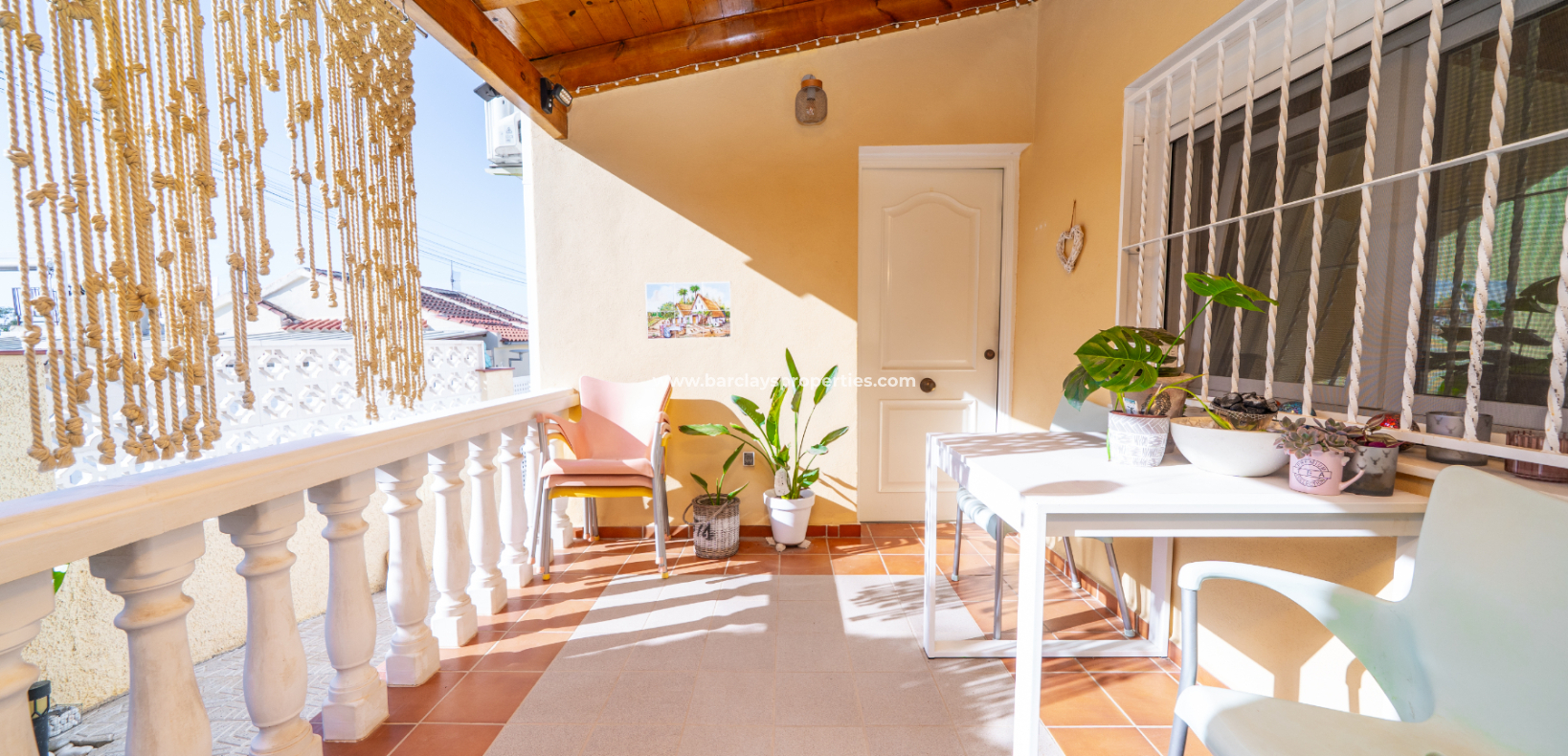 Resale - Detached - Urb. La Marina